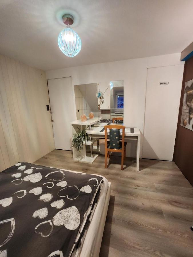 Gaestezimmer Sakowski Daire Lörrach Dış mekan fotoğraf